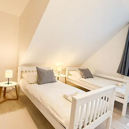 Apartment Vienna's Nature Corner - Charming Rooftop Family Gerasdorf bei Wien