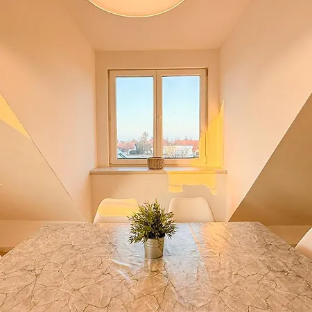 Vienna's Nature Corner - Charming Rooftop Family *