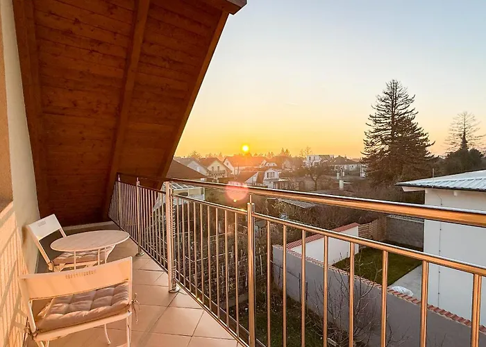 Lejlighed Vienna's Nature Corner - Charming Rooftop Family Gerasdorf bei Wien